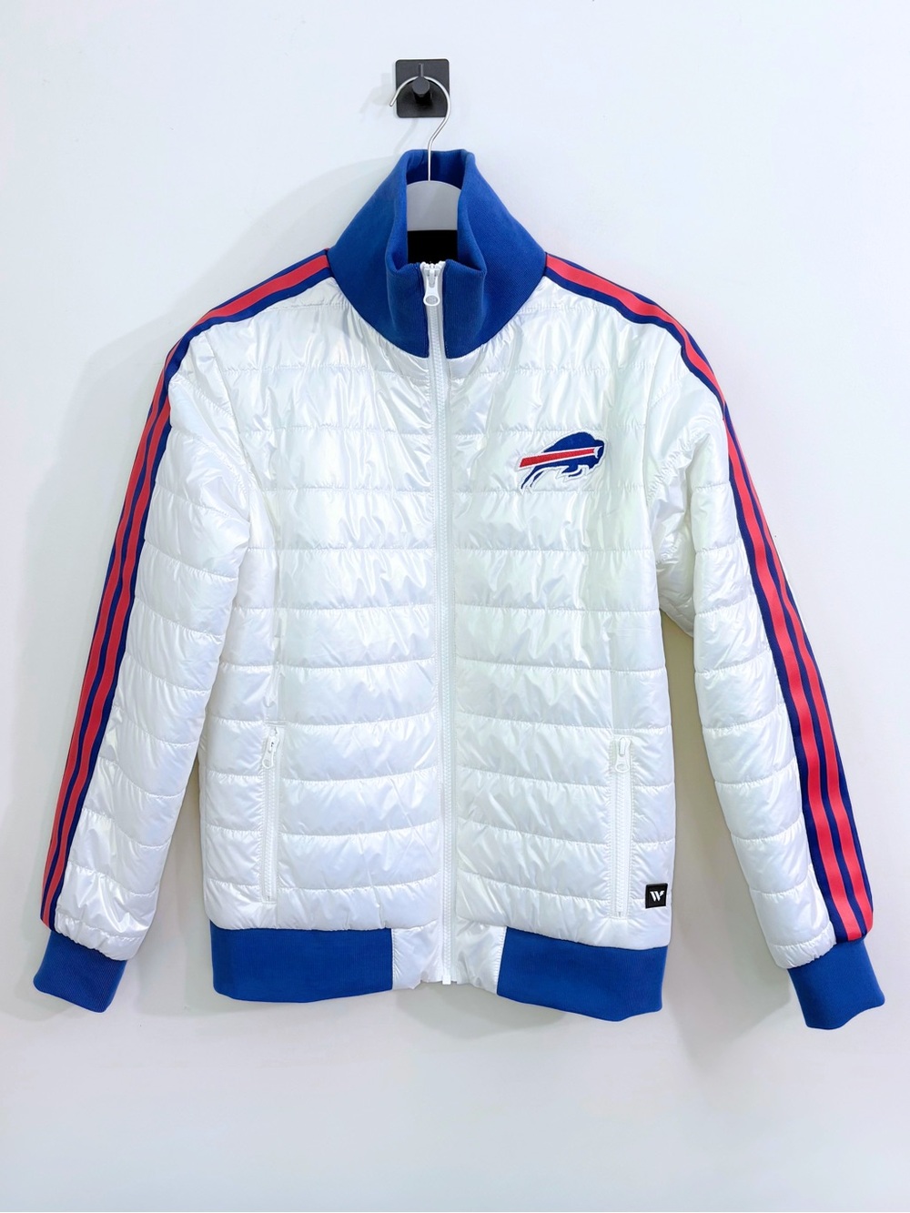 NWOT The Wild Collective Buffalo Bills Women’s Puffer